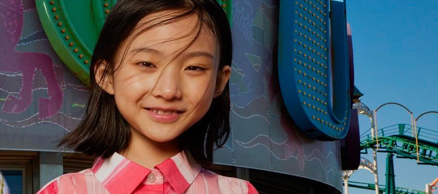 Capri Wang on Artenzza magazine cover – Chinese American child model, actress, and influencer featured for her rising career in fashion and film.