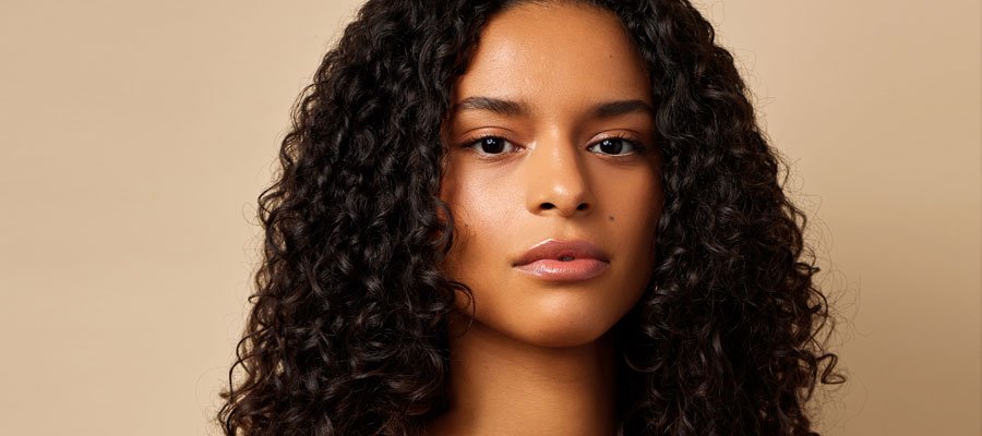 Milcania Diaz-Rojas on the cover of Artenzza Magazine – Dominican-Canadian rising actress and writer featured for her lead role in 40 Acres and Best Actress nomination at the Toronto International Nollywood Film Festival