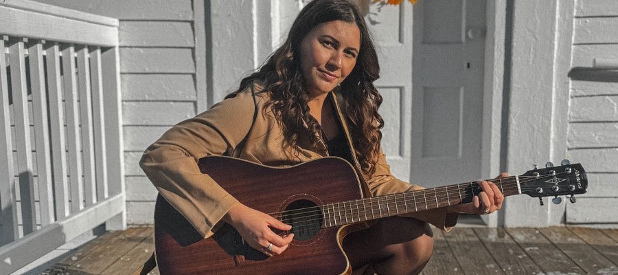 Bekka Dowland country pop singer songwriter featured on Artenzza magazine cover highlighting independent music artists and emerging country pop talent